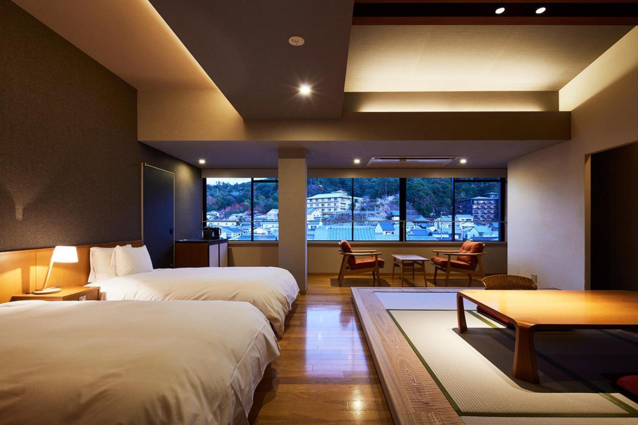 Itsukushima Iroha Hotel Hatsukaichi Ngoại thất bức ảnh